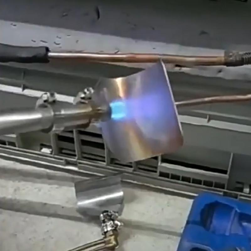 Новый термозащитный экран для  – обзор и цена Pipe Freeze Spray